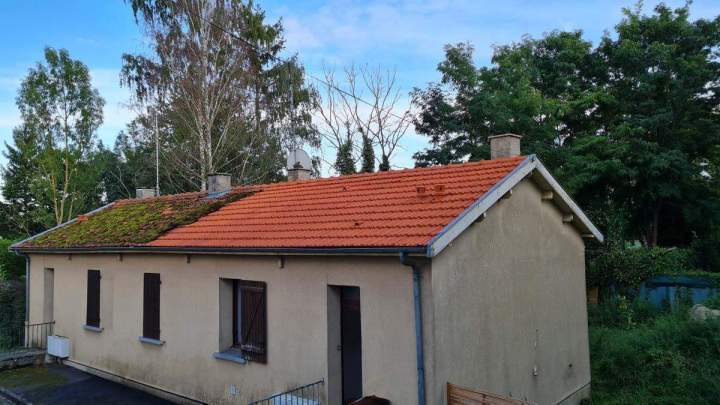 Expert en démoussage de toiture Vitry-le-François