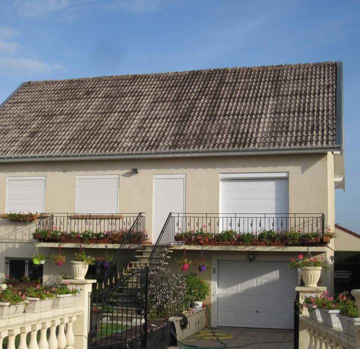 Expert en démoussage de toiture Vitry-le-François