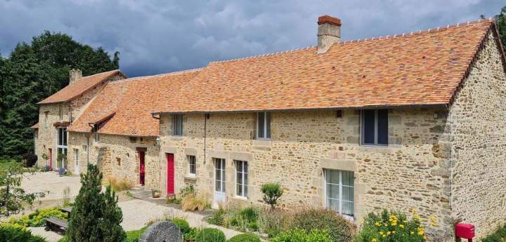 Expert en démoussage de toiture Vitry-le-François